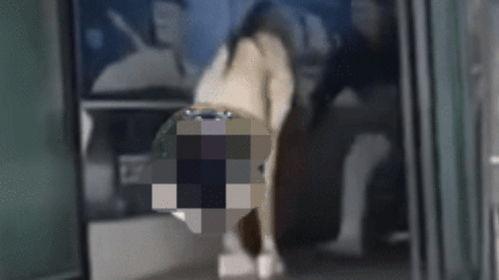 脱女人内裤视频,揭秘女性内衣视频背后的故事