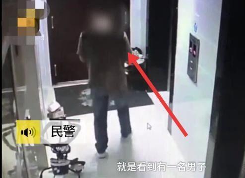 偷门口女鞋视频,揭秘邻里之间的尴尬瞬间