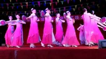 月满西楼舞蹈视频独舞,舞动光影，独舞演绎东方韵味