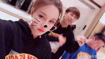 笑笑uu妹对我说视频,视频中的欢乐时光